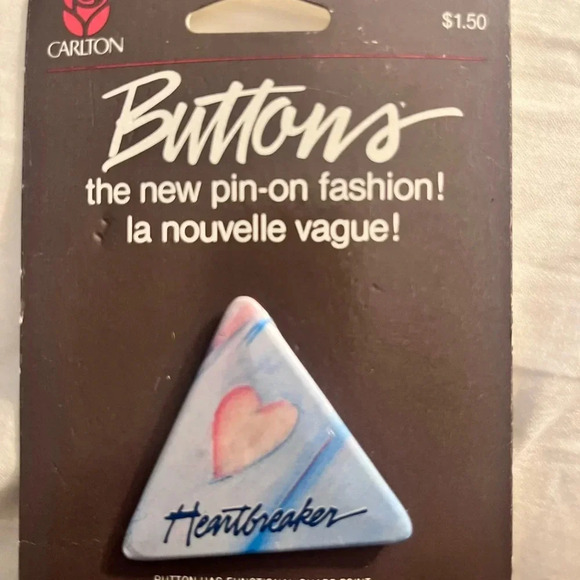 8 Vintage Carlton Buttons/Pins - Picture 9 of 10